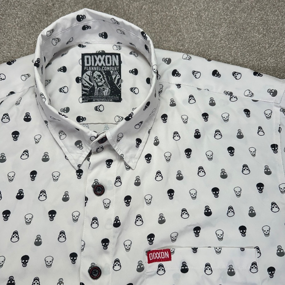 DIXXON White Button-Down Shirt with Black & Gray Skull Print